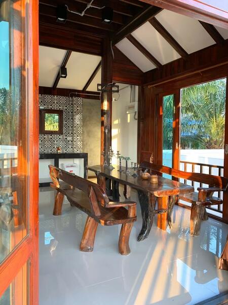 For Sale - Two-Bedroom Two-Bathroom Wooden House for Rent/Sale, Chon Buri (Pattaya)