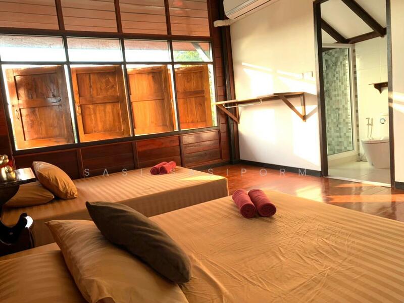 For Sale - Two-Bedroom Two-Bathroom Wooden House for Rent/Sale, Chon Buri (Pattaya)