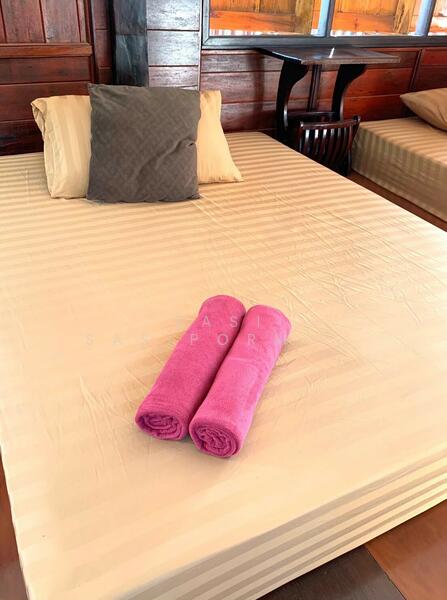 For Sale - Two-Bedroom Two-Bathroom Wooden House for Rent/Sale, Chon Buri (Pattaya)