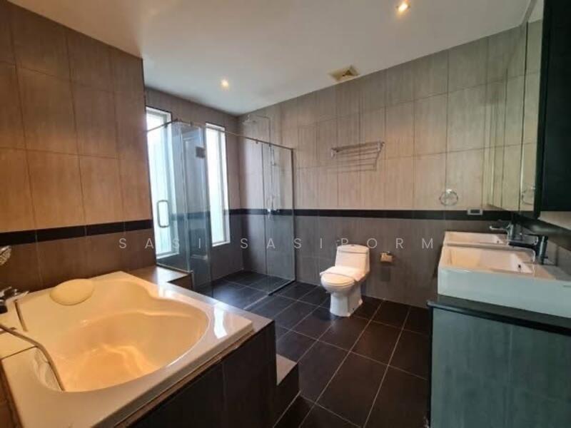 For Sale - Whispering Palms, Chon Buri (Pattaya)