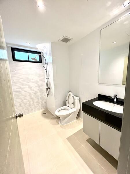 Apartment Sukhumvit, Bangkok, Khlong Tan Nua, Watthana, Bangkok, 3 Bedrooms, 240 sqm, Apartment For Rent, by Eastblue Horizon, 11843310 - DDproperty.com