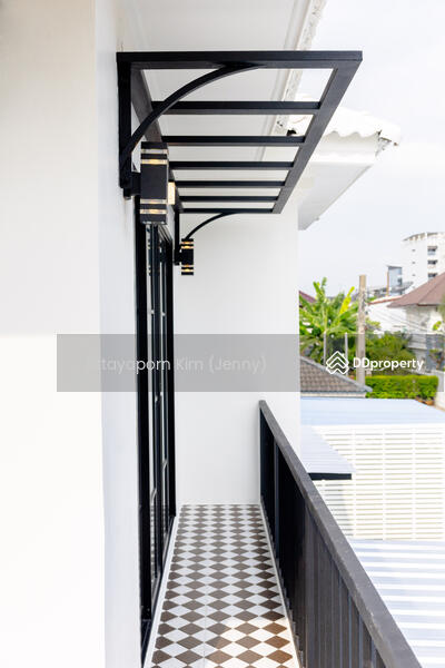 ขาย - ็House For Sale Near HuayKwang, Ladphrao , Ratchada A53 ตรว 3 นอน 3 น้ำ 1 ห้องครัว 1 ห้องนั่งเล่น, กรุงเทพ
