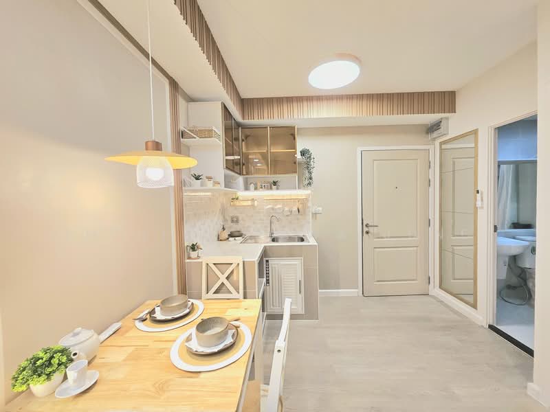 624 Condolette Ratchada 36, Bangkok, - Soi Ratchadapisek Ratchadapisek Road, Chan Kasem, Chatuchak, Bangkok, 1 Bedroom, 28 sqm, Condo For Sale, by Inthira Pawa June, 11843353 - DDproperty.com