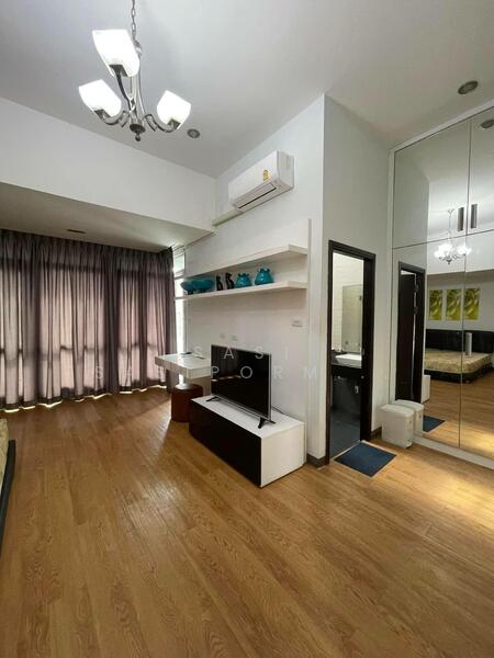 For Sale - 2 bedroom Townhouse with Jacuzzi for Sale and Rent in Pattaya - Khao Talo, Chon Buri (Pattaya)