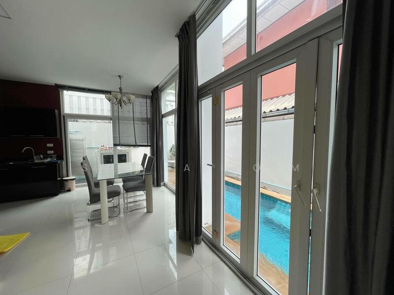 For Sale - 2 bedroom Townhouse with Jacuzzi for Sale and Rent in Pattaya - Khao Talo, Chon Buri (Pattaya)