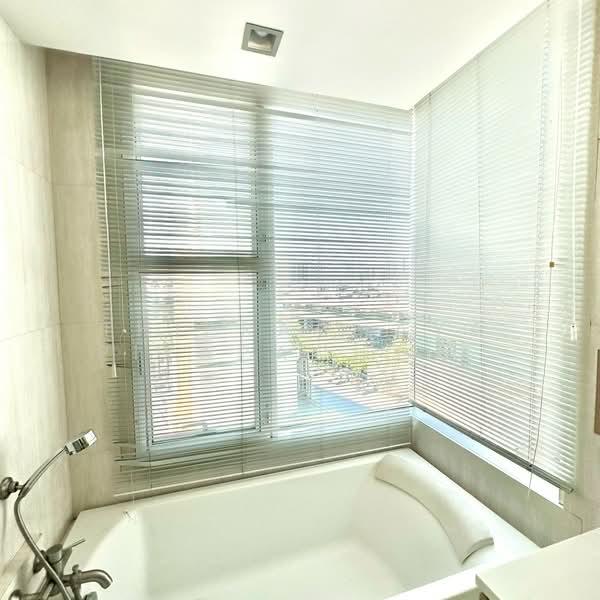 Watermark Chaophraya, Bangkok, Soi Charoennakorn 39-41, Charoennakorn Road, Bang Lam Phu Lang, Khlong San, Bangkok, 2 Bedrooms, 145 sqm, Condo For Rent, by Thiprachaya Piyapachjiragul, 11843636 - DDproperty.com