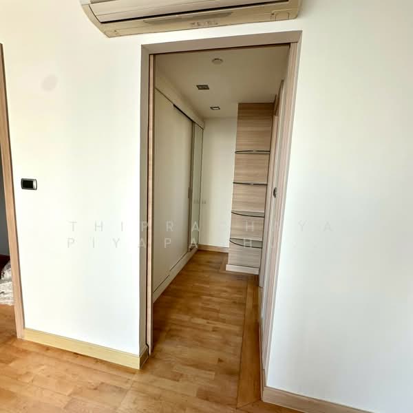Watermark Chaophraya, Bangkok, Soi Charoennakorn 39-41, Charoennakorn Road, Bang Lam Phu Lang, Khlong San, Bangkok, 2 Bedrooms, 145 sqm, Condo For Rent, by Thiprachaya Piyapachjiragul, 11843636 - DDproperty.com