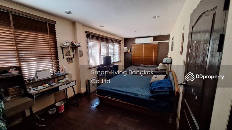 For Sale - House Phahonyothin, Bangkok