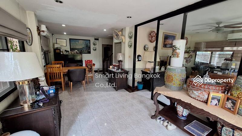 For Sale - House Phahonyothin, Bangkok