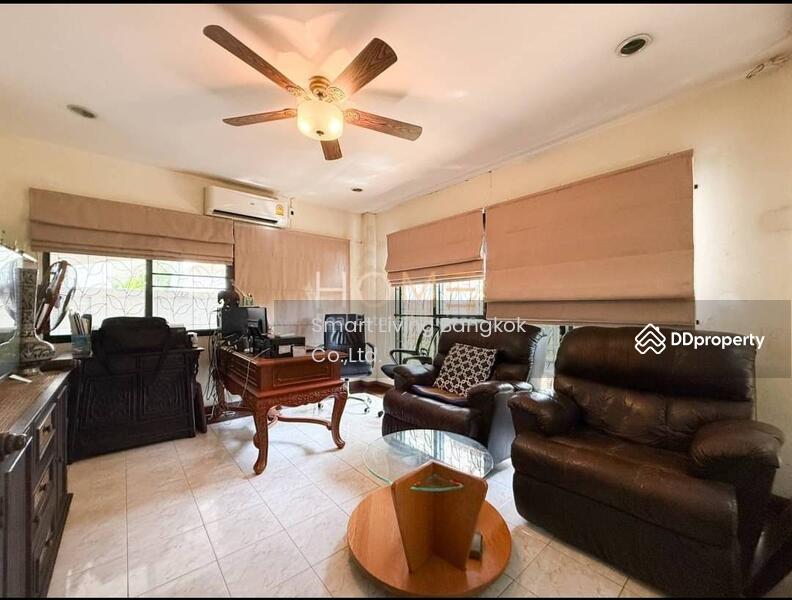 For Sale - House Phahonyothin, Bangkok