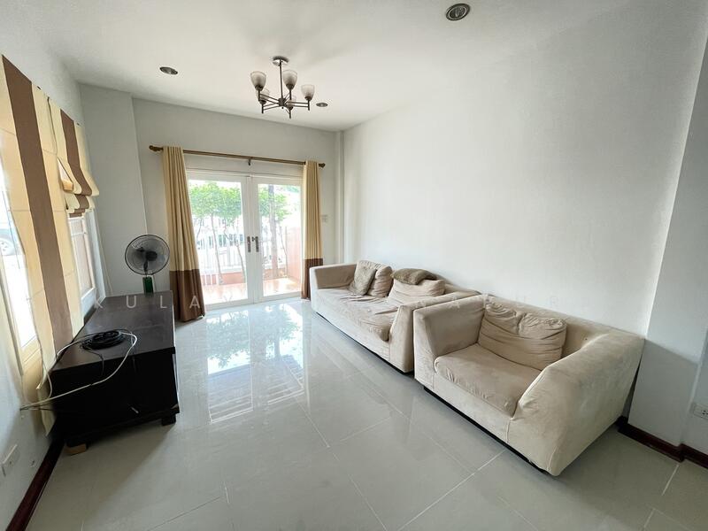 THSR-012 หมู่บ้านอยู่สบายทาวน์โฮม ต.หมากแข้ง อ.เมือง จ.อุดรธานี : Usabuy Townhome Village, อุดรธานี, ถ.อัศวมิตร, หมากแข้ง, เมืองอุดรธานี, อุดรธานี, 172 ตร.ม., ทาวน์เฮ้าส์ ให้เช่า, โดย Kulaya Thanapura, 11844164 - DDproperty.com