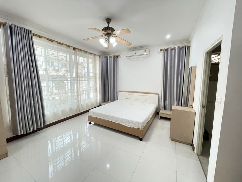 ให้เช่า - หมู่บ้านอยู่สบายทาวน์โฮม อุดรธานี : Usabuy Townhome Village, Udon Thani, อุดรธานี