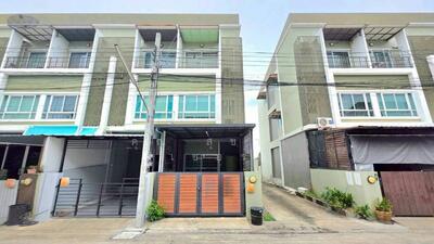 ขาย - Nalin Avenue Ramkhumhaeng : นลิน อเวนิว รามคำแหง, กรุงเทพ