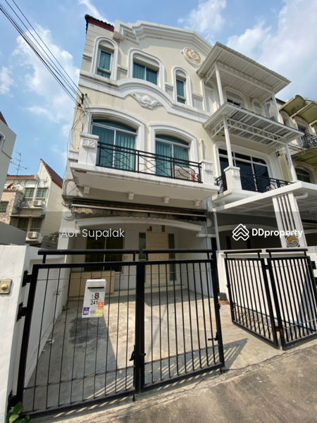 For Sale - Baan Klang Muang Swiss Town Kaset-Nawamin, Bangkok
