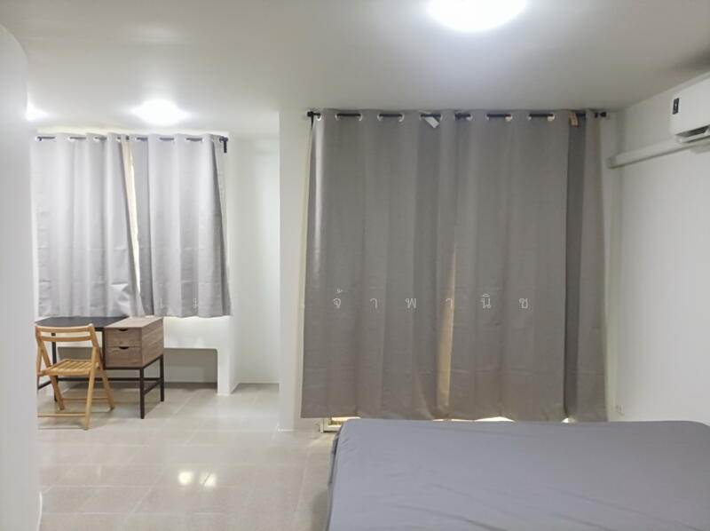 ห้องนอนใหญ่ - Master Bedroom