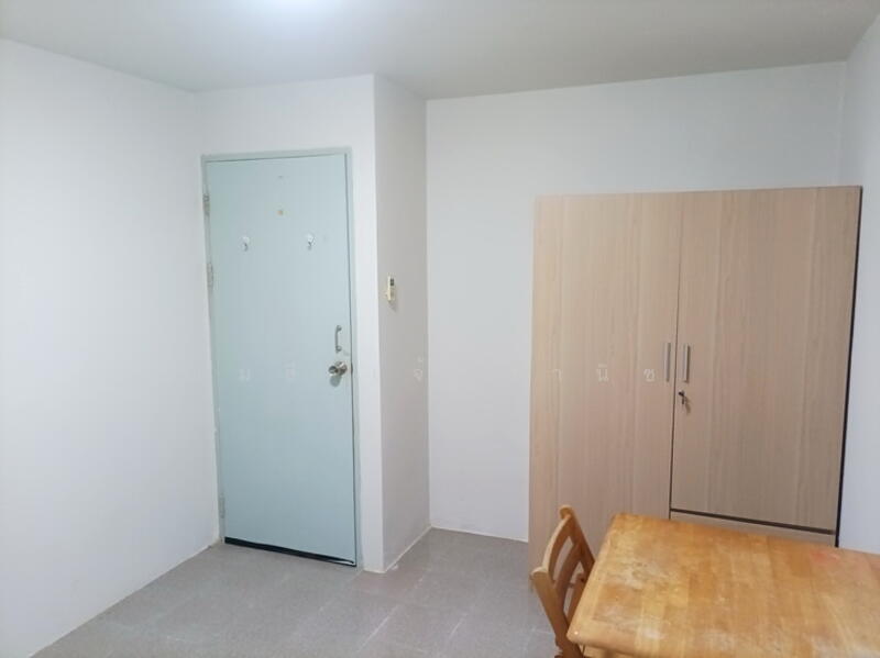 ห้องนอนเล็ก - 2nd Bedroom