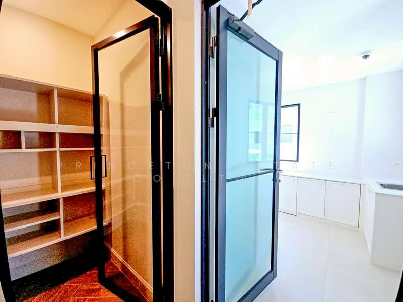 Nantawan Bangna km.15, Samut Prakan, Bang Chalong, Bang Plee, Samut Prakan, 4 Bedrooms, 377 sqm, Single Detached House For Sale, by Princeton Estate Co.,Ltd., 11846728 - DDproperty.com