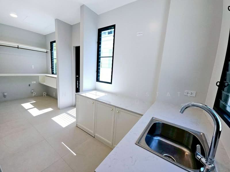 Nantawan Bangna km.15, Samut Prakan, Bang Chalong, Bang Plee, Samut Prakan, 4 Bedrooms, 377 sqm, Single Detached House For Sale, by Princeton Estate Co.,Ltd., 11846728 - DDproperty.com