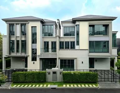 ขาย - Baan Klang Muang Classe Ratchayothin : บ้านกลางเมือง คลาสเซ่ รัชโยธิน, กรุงเทพ