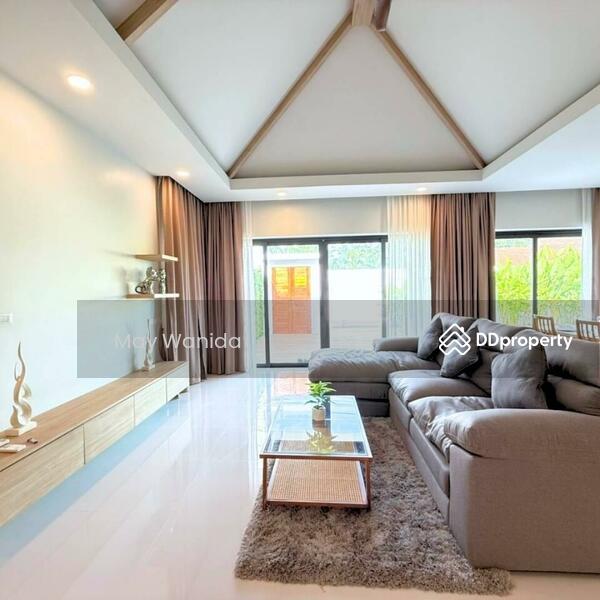 ขาย - 5 Bedrooms Pool Villa @Soi Jitladdapirom, ภูเก็ต