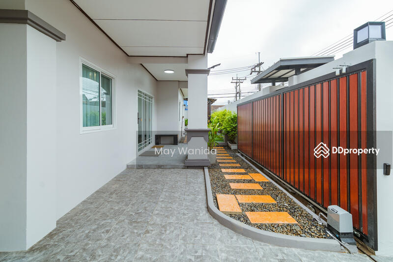 ขาย - Pool Villa with Mini Golf and Billiards for Sale/Rent in Phuket, ภูเก็ต