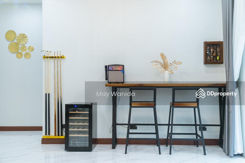 ขาย - Pool Villa with Mini Golf and Billiards for Sale/Rent in Phuket, ภูเก็ต