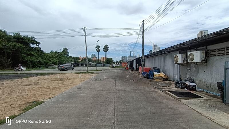 For Sale - Land nearest Jomtein pattaya beach at least 900m., Chon Buri (Pattaya)