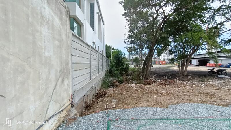 For Sale - Land nearest Jomtein pattaya beach at least 900m., Chon Buri (Pattaya)