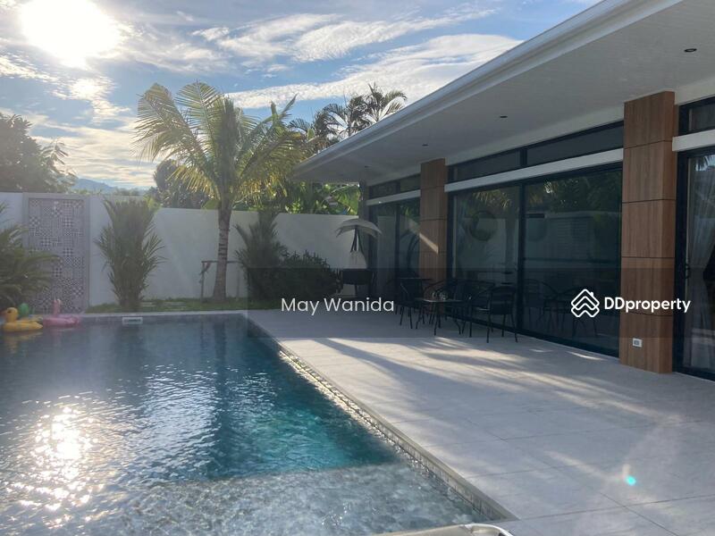 ขาย - 4 Bedroom Villa on 1600 SQM Land for Sale at Paklok, ภูเก็ต