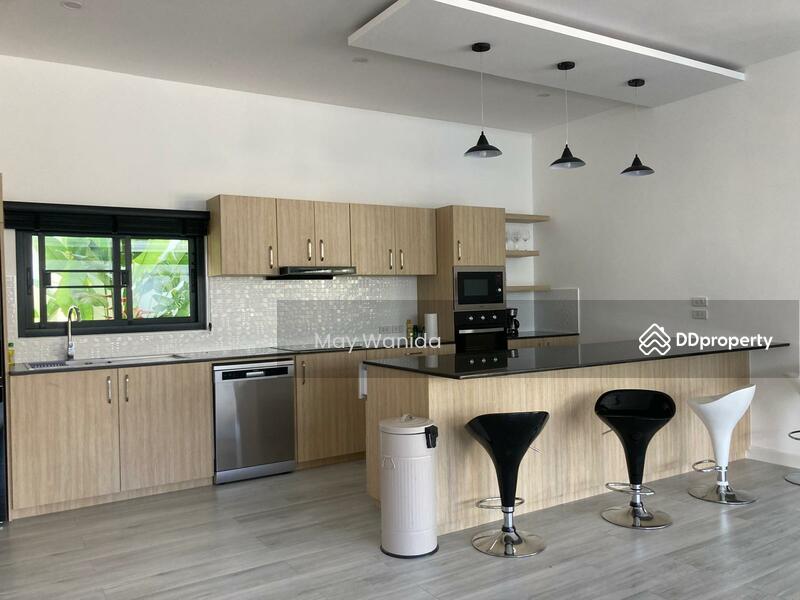 ขาย - 4 Bedroom Villa on 1600 SQM Land for Sale at Paklok, ภูเก็ต