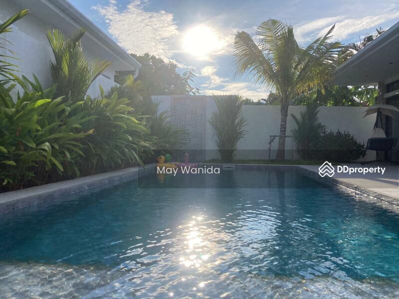 ขาย - 4 Bedroom Villa on 1600 SQM Land for Sale at Paklok, ภูเก็ต