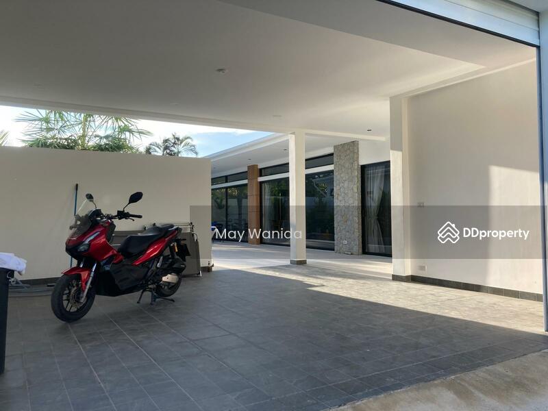 ขาย - 4 Bedroom Villa on 1600 SQM Land for Sale at Paklok, ภูเก็ต