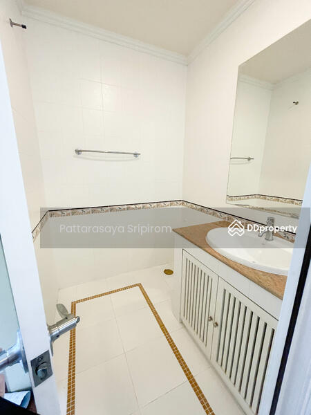 For Rent - 4-Br House near ARL Hua Mak (2058008), Bangkok