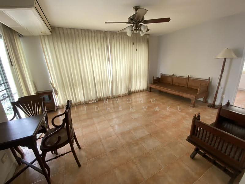 Raintree Villa : เรนทรี วิลล่า, กรุงเทพ, 108 198 ซอยสุขุมวิท 53, คลองตันเหนือ, วัฒนา, กรุงเทพ, 80 ตร.ม., คอนโด ให้เช่า, โดย Yanyong Likitdhammakul, 11849609 - DDproperty.com