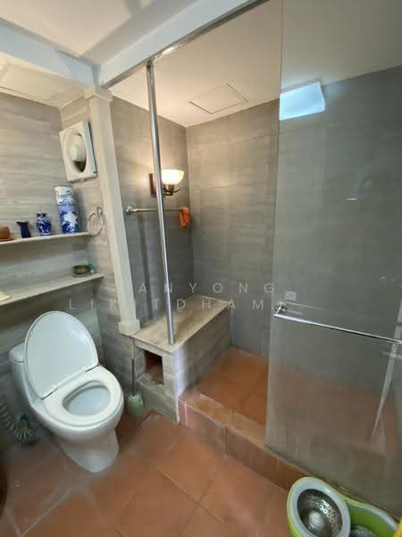 Raintree Villa, Bangkok, 108 198 Soi Sukhumvit 53, Khlong Tan Nua, Watthana, Bangkok, 2 Bedrooms, 80 sqm, Condo For Rent, by Yanyong Likitdhammakul, 11849609 - DDproperty.com