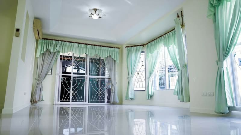 Prueklada Rangsit Klong 4, Pathum Thani, Sawai Pracharat Road, Lat Sawai, Lam Luk Ka, Pathum Thani, 3 Bedrooms, 250 sqm, Single Detached House For Sale, by Connex Property, 11849645 - DDproperty.com