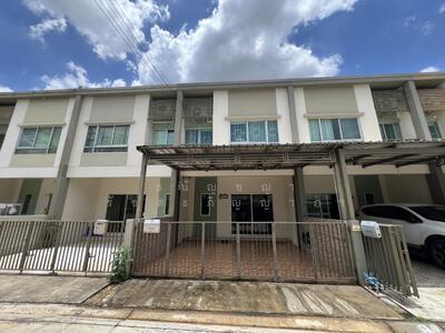 ขาย - Baan Lumpini Town Ville Permsin-Watcharapol : บ้านลุมพินี ทาวน์วิลล์ เพิ่มสิน-วัชรพล, กรุงเทพ