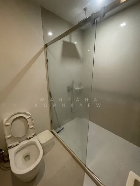 The Room BTS Wongwianyai, Bangkok, 44 KrungThonBuri Road, Khlong Ton Sai, Khlong San, Bangkok, 1 Bedroom, 50 sqm, Condo For Rent, by Wantana Kornkaew, 11850255 - DDproperty.com