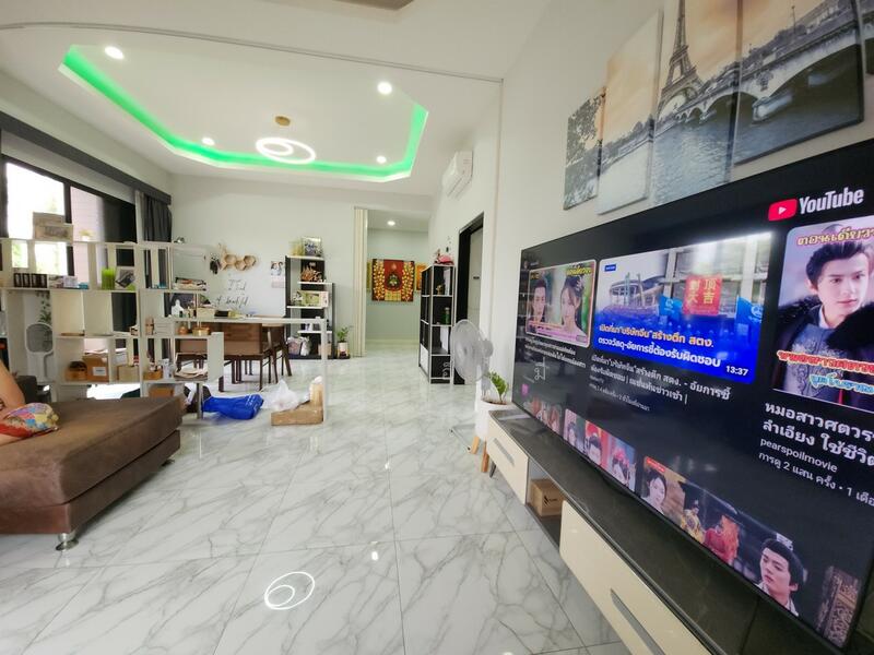 ขายบ้านชั้นเดียว โพธิ์กลาง เมืองโคราช | บ้านดีไซน์สวย พื้นที่กว้าง จัดผังเป็นสัดส่วน โซนทำงาน–สวน, Nakhon Ratchasima, Pho Klang, Muang Nakhon Ratchasima, Nakhon Ratchasima, 4 Bedrooms, 200 sqm, Single Detached House For Sale, by คุณเอ็มมี่, 11850272 - DDproperty.com