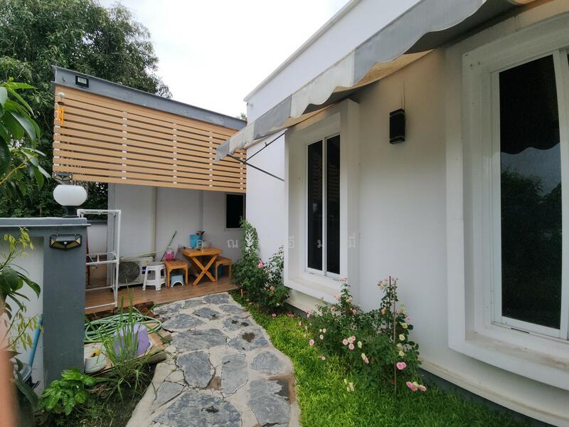 ขายบ้านชั้นเดียว โพธิ์กลาง เมืองโคราช | บ้านดีไซน์สวย พื้นที่กว้าง จัดผังเป็นสัดส่วน โซนทำงาน–สวน, นครราชสีมา, โพธิ์กลาง, เมืองนครราชสีมา, นครราชสีมา, 200 ตร.ม., บ้านเดี่ยว ขาย, โดย คุณเอ็มมี่, 11850272 - DDproperty.com