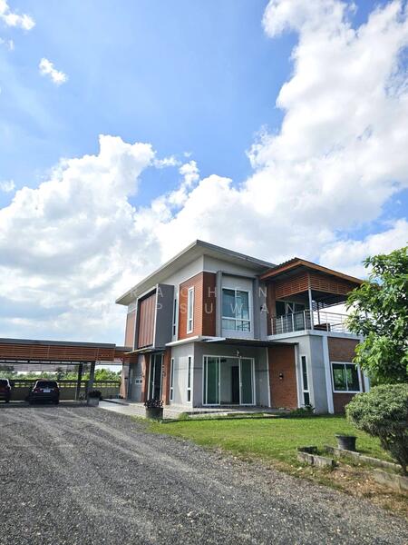 2-storey detached house with land, Ban Phru, for sale 5.5 million baht, Songkhla, Ban Phru, Hat Yai, Songkhla, 4 Bedrooms, 800 sqm, Single Detached House For Sale, by Rachen Nopsuwan, 11850617 - DDproperty.com