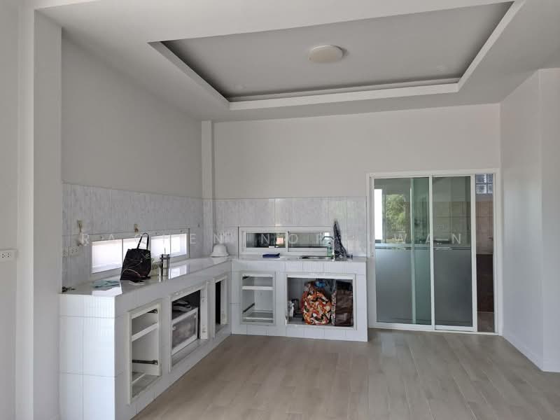 2-storey detached house with land, Ban Phru, for sale 5.5 million baht, Songkhla, Ban Phru, Hat Yai, Songkhla, 4 Bedrooms, 800 sqm, Single Detached House For Sale, by Rachen Nopsuwan, 11850617 - DDproperty.com