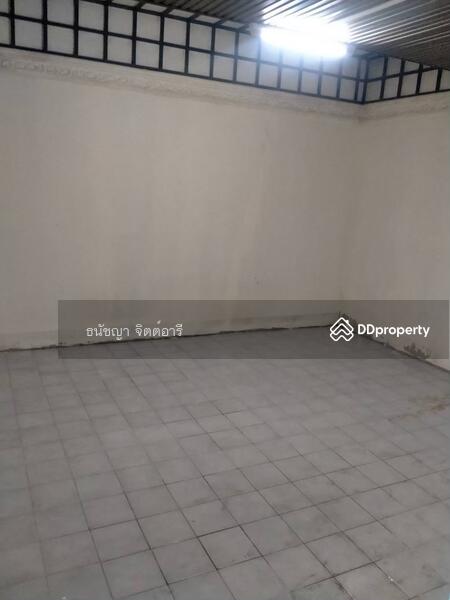 For Rent - Detached house located on the main road 3138 (Ban Bueng–Klaeng route), near the F&D Factory., Chon Buri