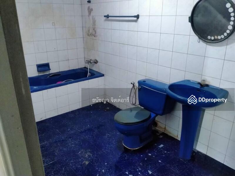 For Rent - Detached house located on the main road 3138 (Ban Bueng–Klaeng route), near the F&D Factory., Chon Buri