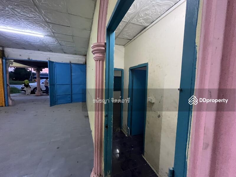 For Rent - Detached house located on the main road 3138 (Ban Bueng–Klaeng route), near the F&D Factory., Chon Buri