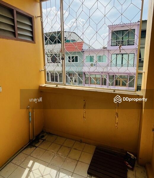 ขาย - Rungroj Condotel : รุ่งโรจน์คอนโดเทล, กรุงเทพ