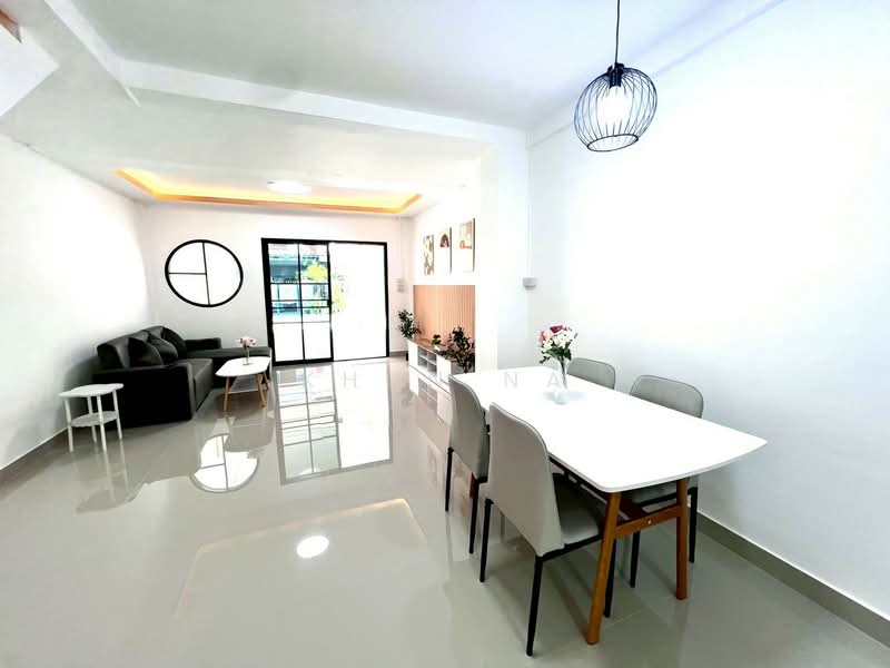ซื่อตรง พหลโยธิน 52, Bangkok, 176 พหลโยธิน, Khlong Tanon, Sai Mai, Bangkok, 2 Bedrooms, 140 sqm, Townhouse For Sale, by Khun Na, 11851787 - DDproperty.com