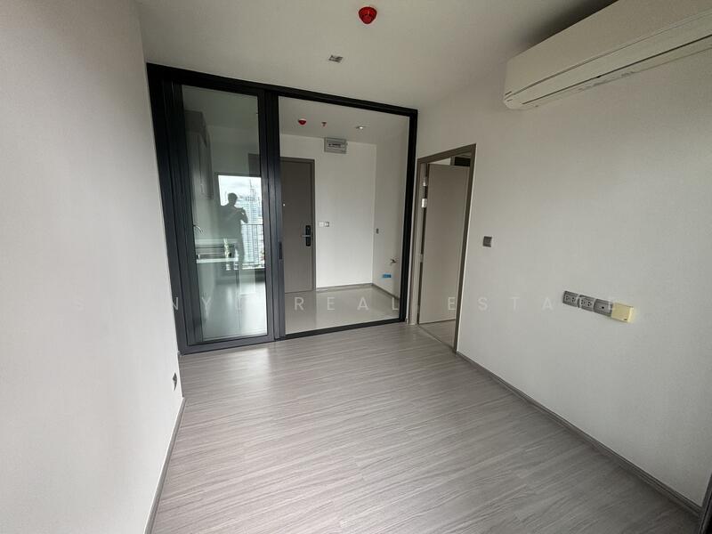 Life Asoke Hype, Bangkok, 339 Chaturathit Rd, Makkasan, Ratchathewi, Bangkok, 1 Bedroom, 31 sqm, Condo For Sale, by Shinyu Real Estate, 11852266 - DDproperty.com