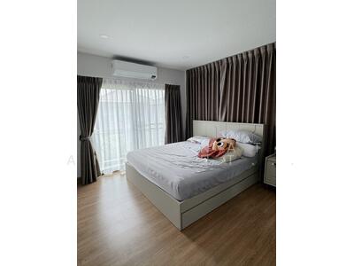 ขาย - สมุทรปราการ, สมุทรปราการ