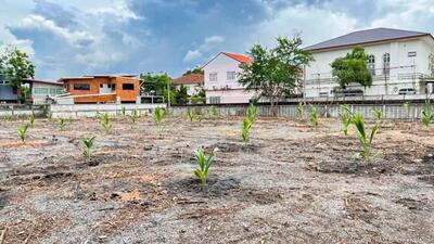 ขาย - ขาย ที่ดิน 2 ไร่ 337.1 ตร.วา วัชรพล สุขาภิบาล5, กรุงเทพ